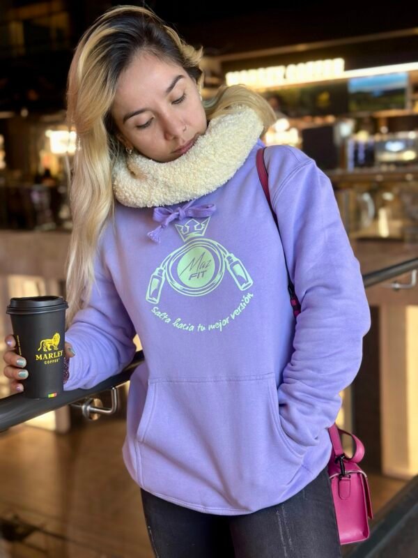 Hoddie "Salta hacia tu mejor versión" - Imagen 3
